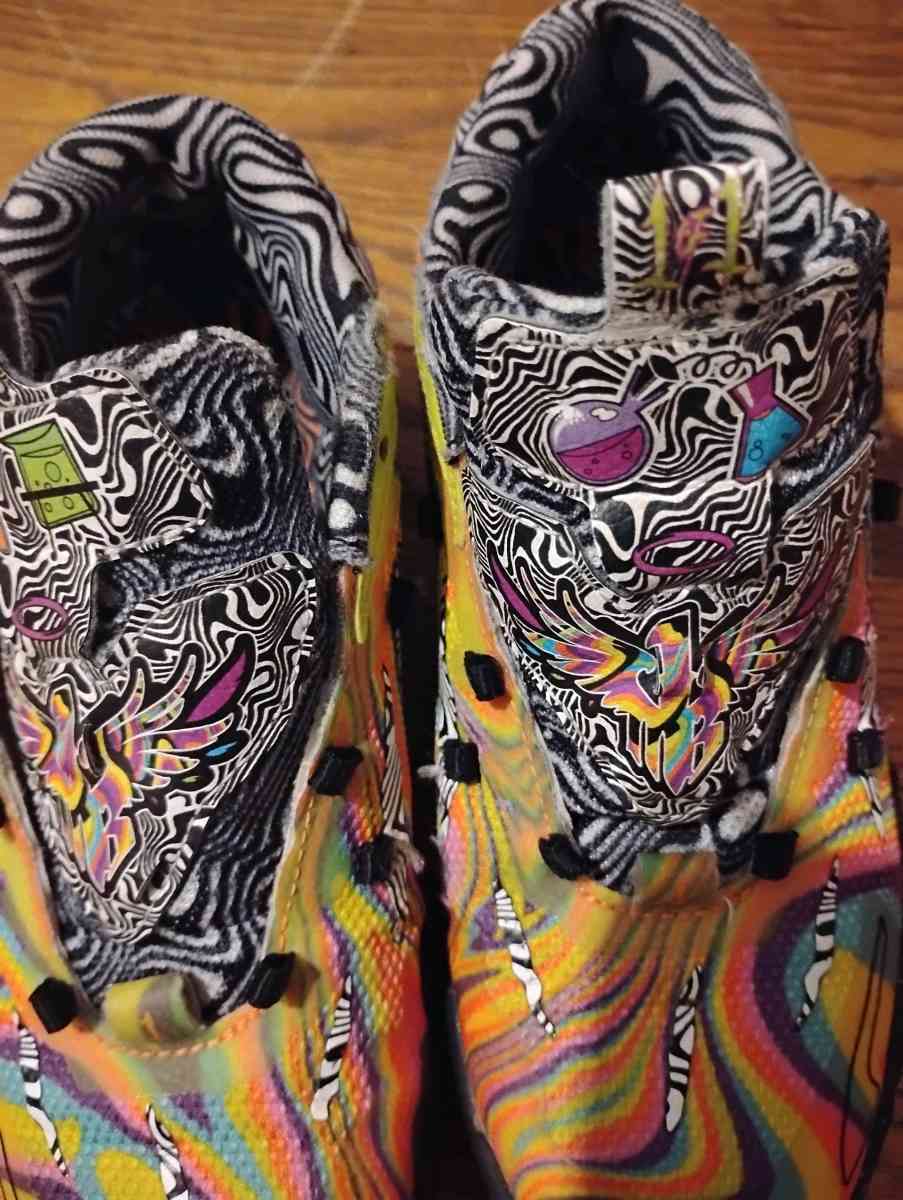 puma Carmelo Dexter laboratory size 2c - Dayton, Ohio - FleaMarketBay