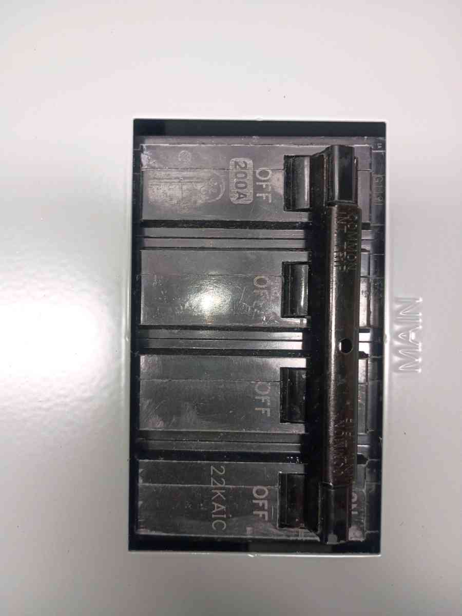 breaker panel and breakers - Apopka, Florida - FleaMarketBay