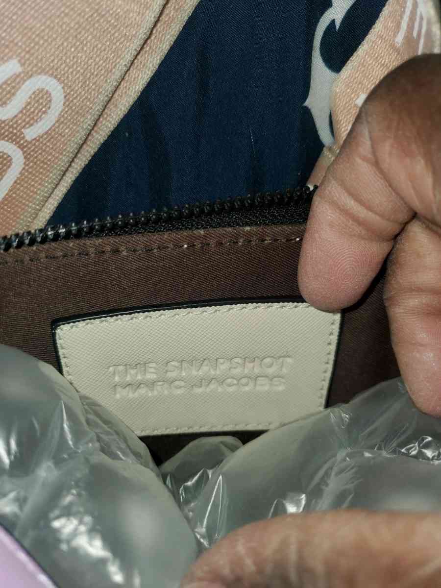 Marc Jacobs Multi Color Snapshot Crossbody Bag - Chester Gap, Virginia - FleaMarketBay