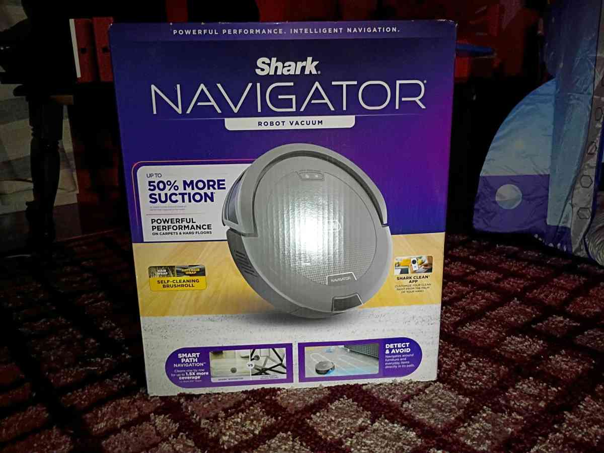 Shark Navigator Robot Vacuum - Columbia, Tennessee - FleaMarketBay