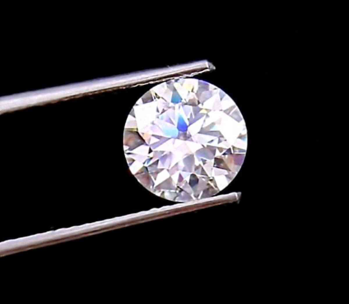 Diamonds with Certificate report - Grand Rapids, Ohio - FleaMarketBay