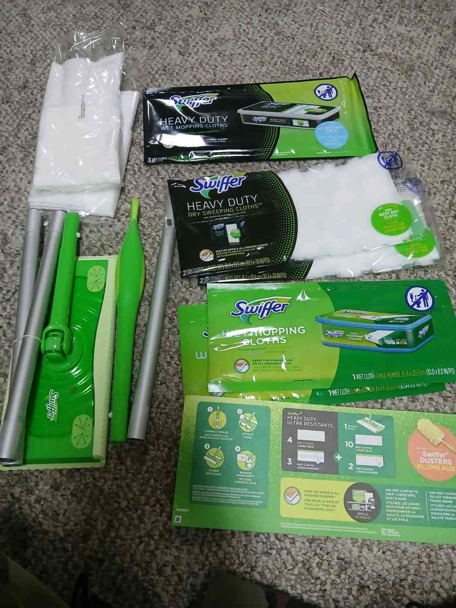 swiffer and accessories - Newmanstown, Pennsylvania