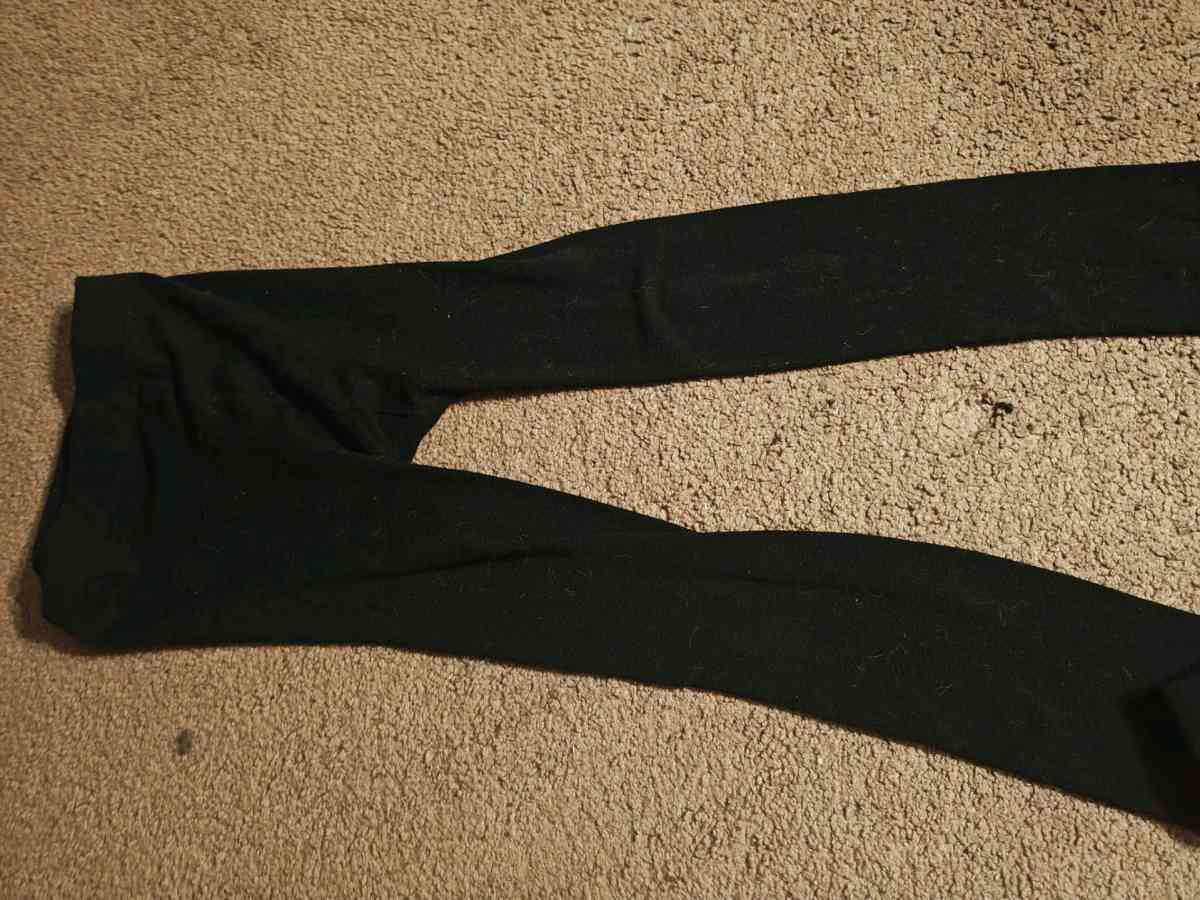 pants and bottoms - Manteca, California - FleaMarketBay