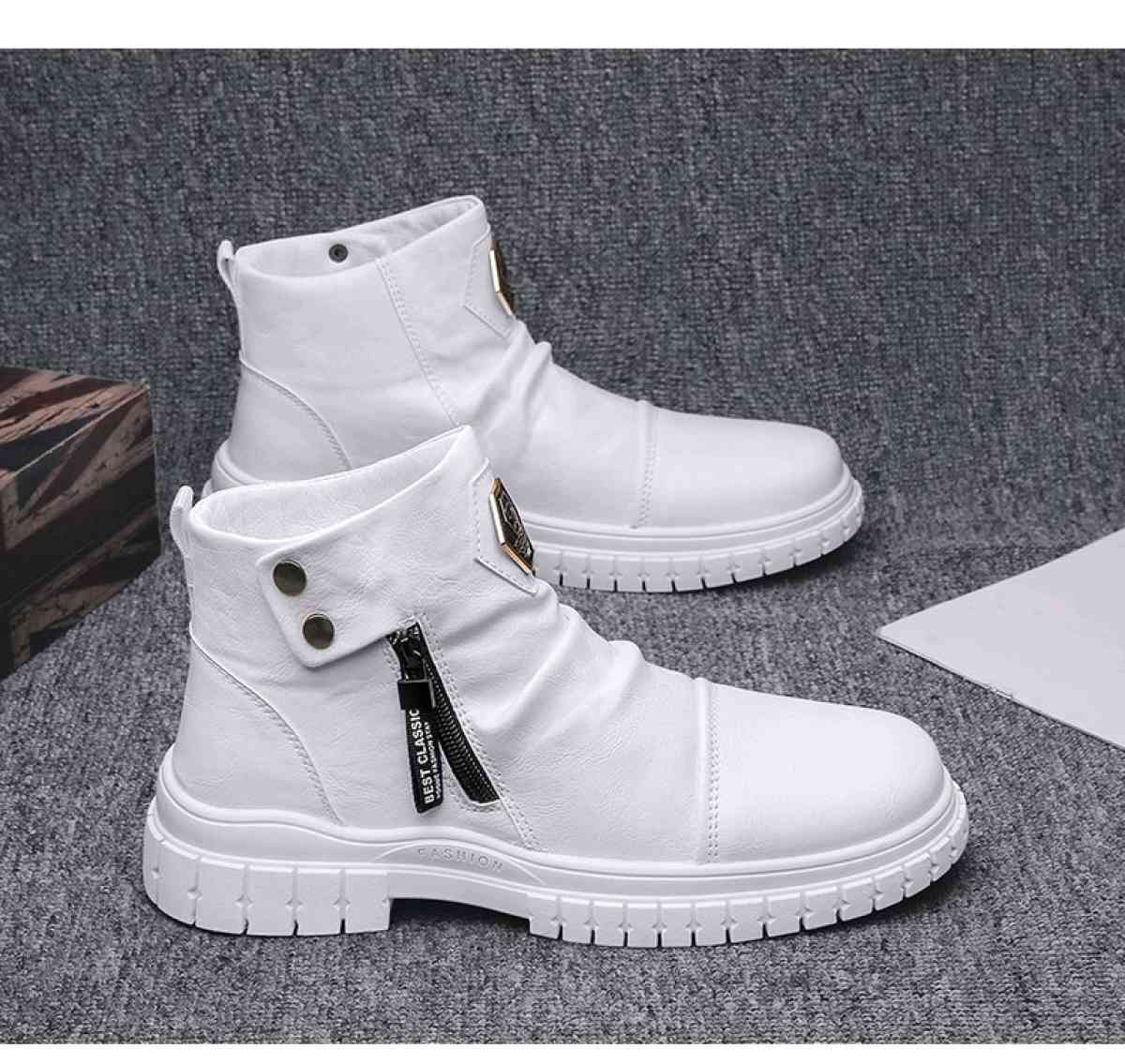 pu Leather Comfortable fashion mens boots size 43 and 44 - Boynton Beach, Florida - FleaMarketBay