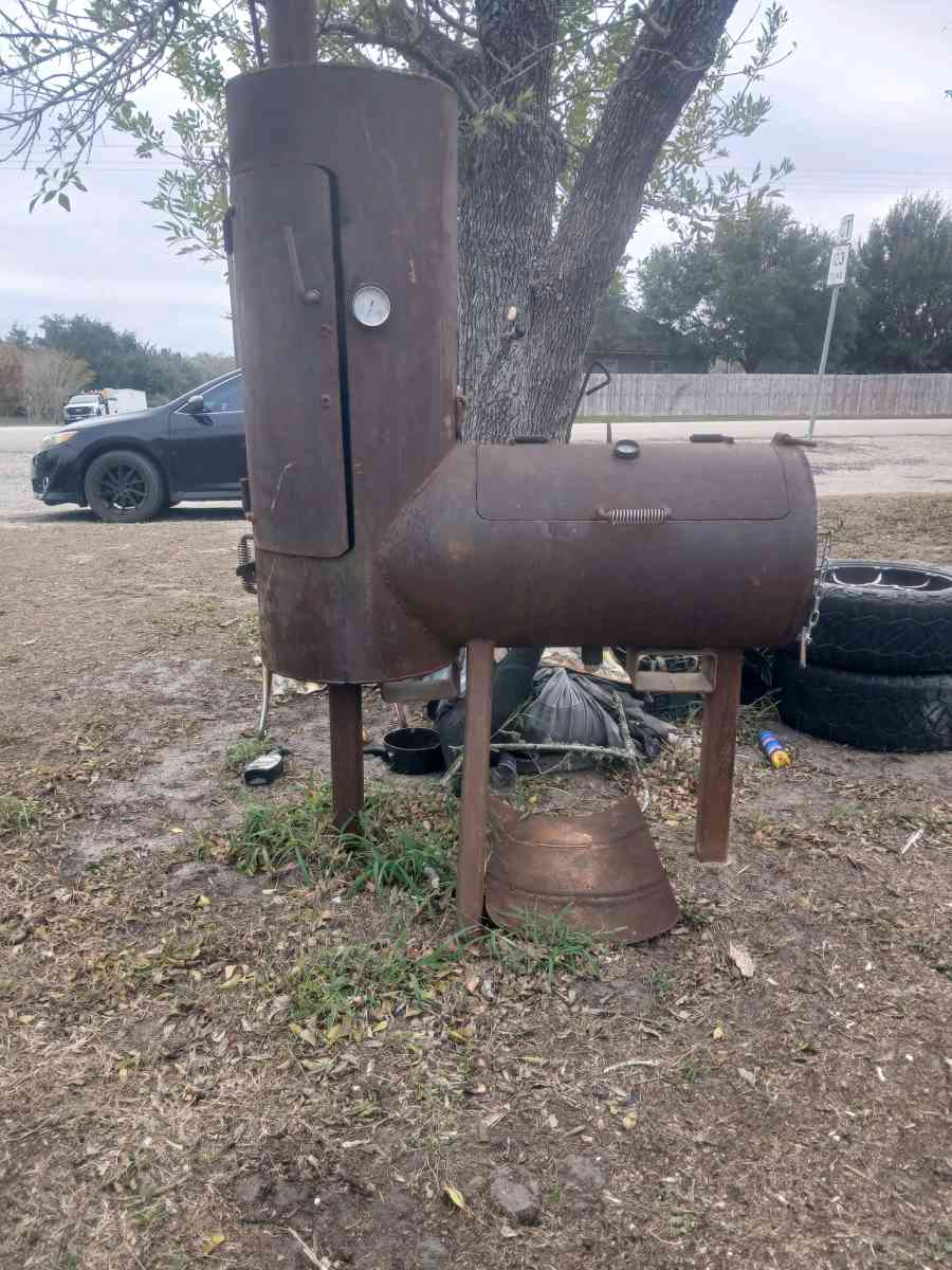 BBQ SMOKER - Kenedy, Texas