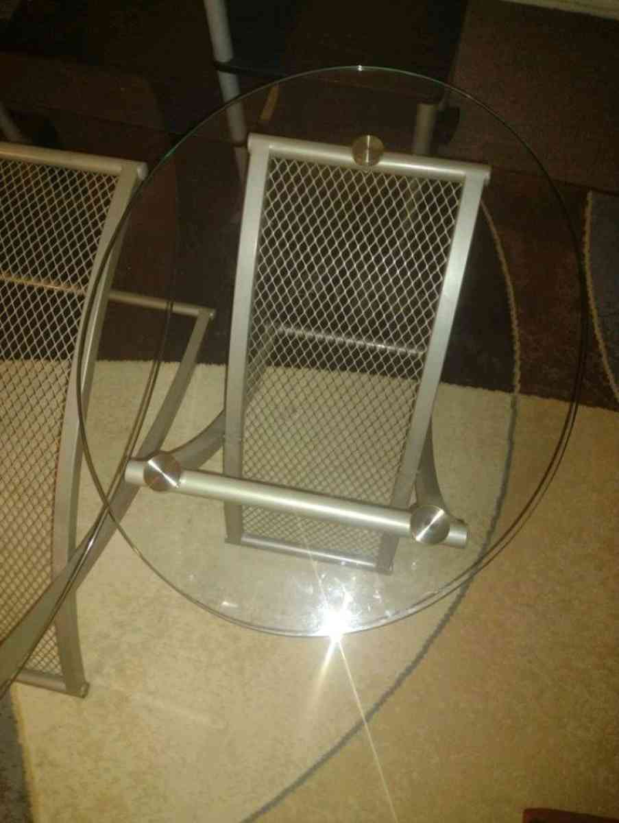 glass coffee table set TV stand included - Richton Park, Illinois - FleaMarketBay
