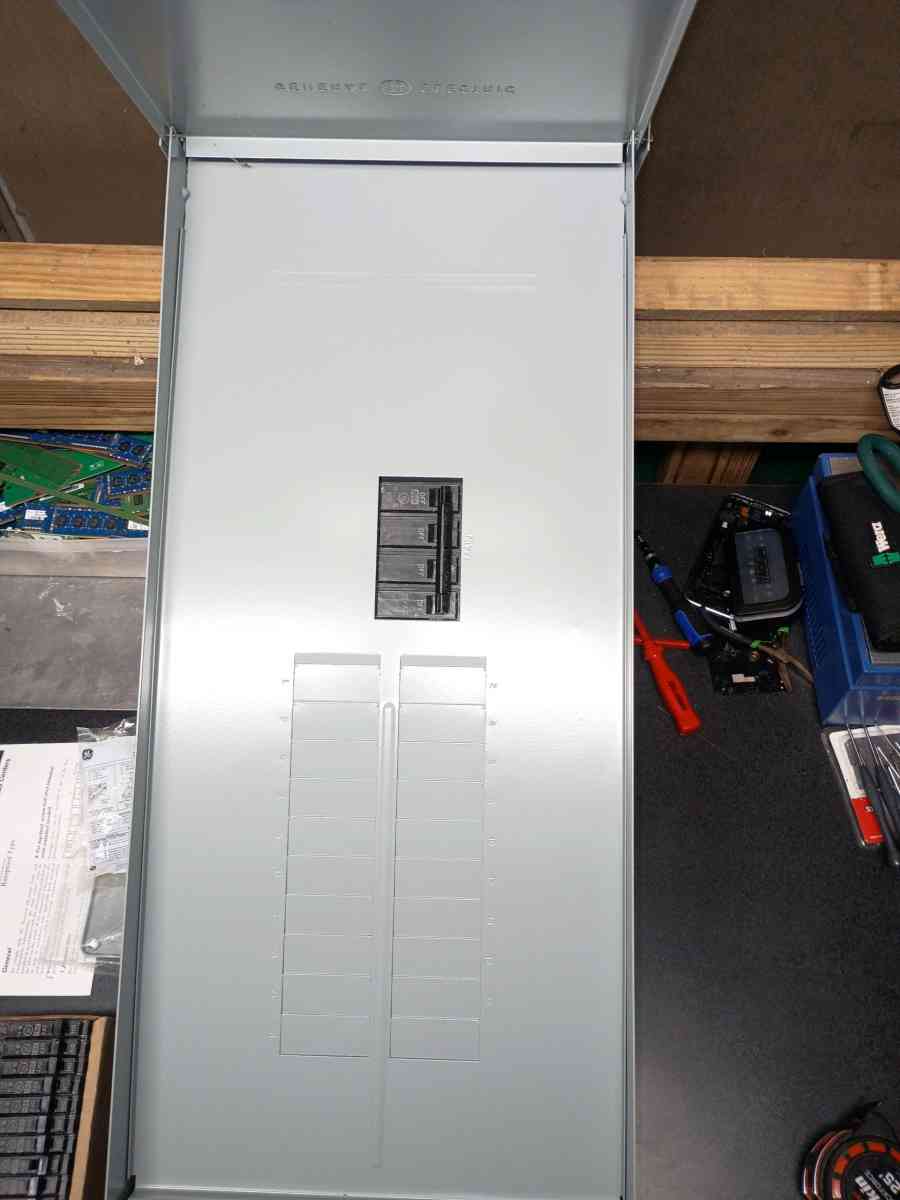 breaker panel and breakers - Apopka, Florida - FleaMarketBay