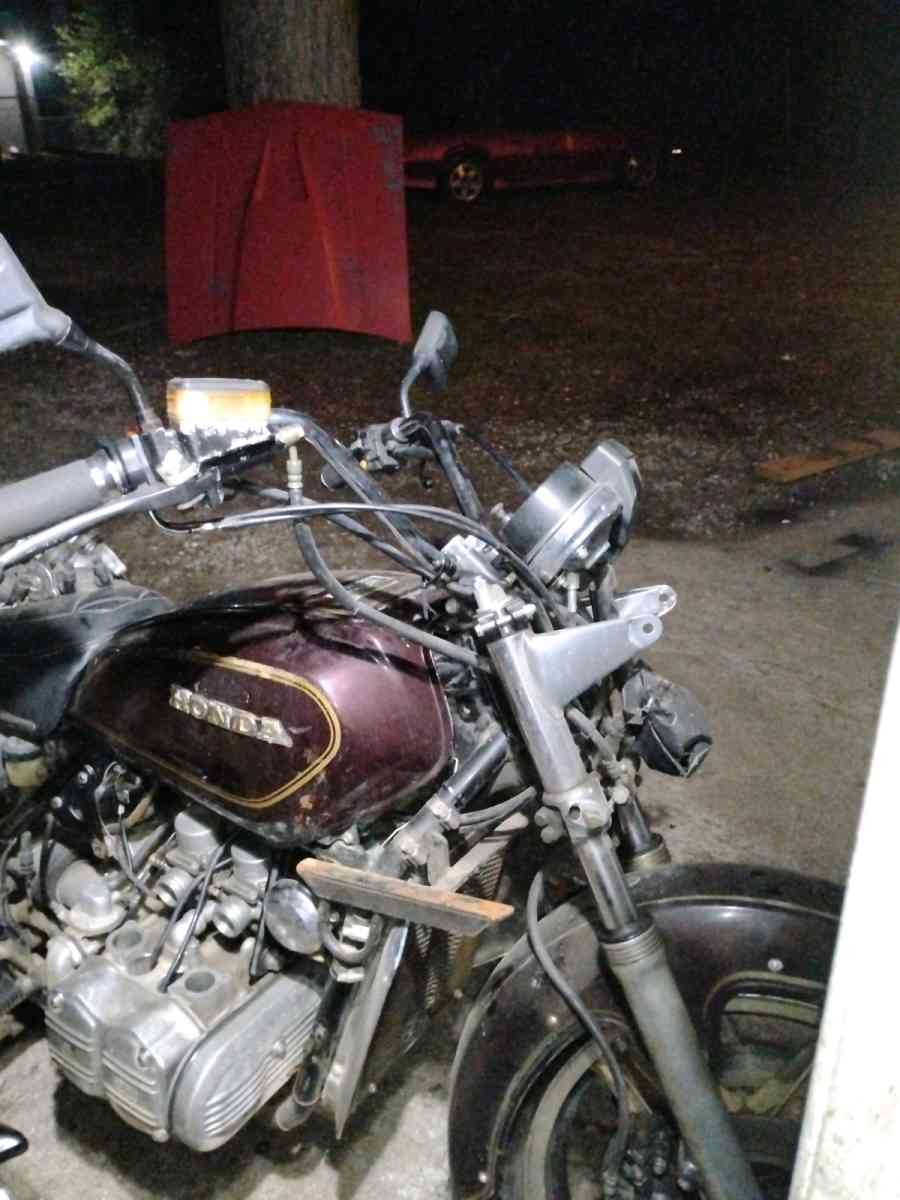I have a 1980 Honda goldwing GL1100 - Clanton, Alabama - FleaMarketBay
