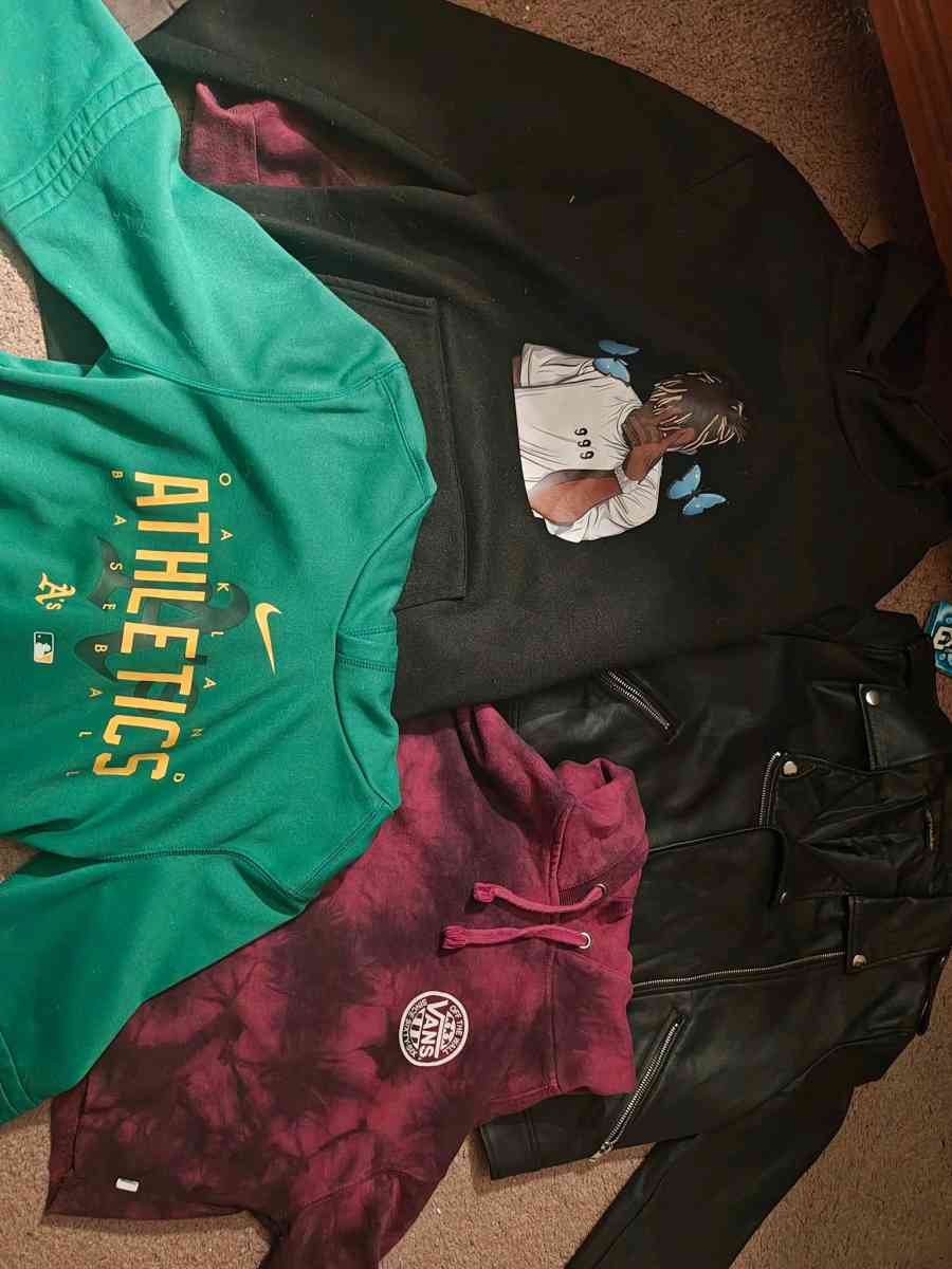 hoodies - Manteca, California