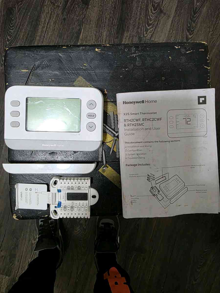 Honeywell Home X2S Smart Thermostat