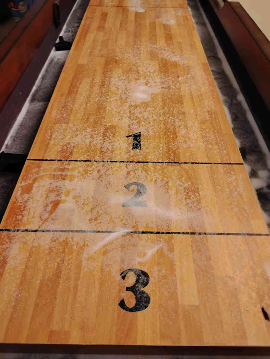 vintage shuffleboard table - Cape Coral, Florida - FleaMarketBay