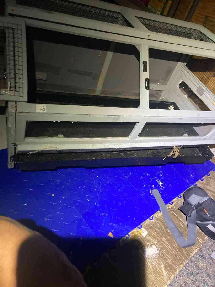 Wooden Animal Cage - Essington, Pennsylvania - FleaMarketBay