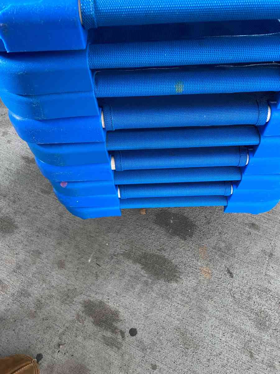 Todler sleeping cuts - Adelanto, California