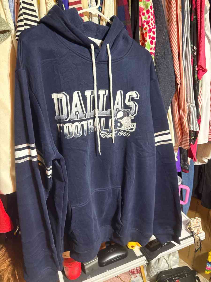 cowboys hoodie size 2Xl - Stephenville, Texas