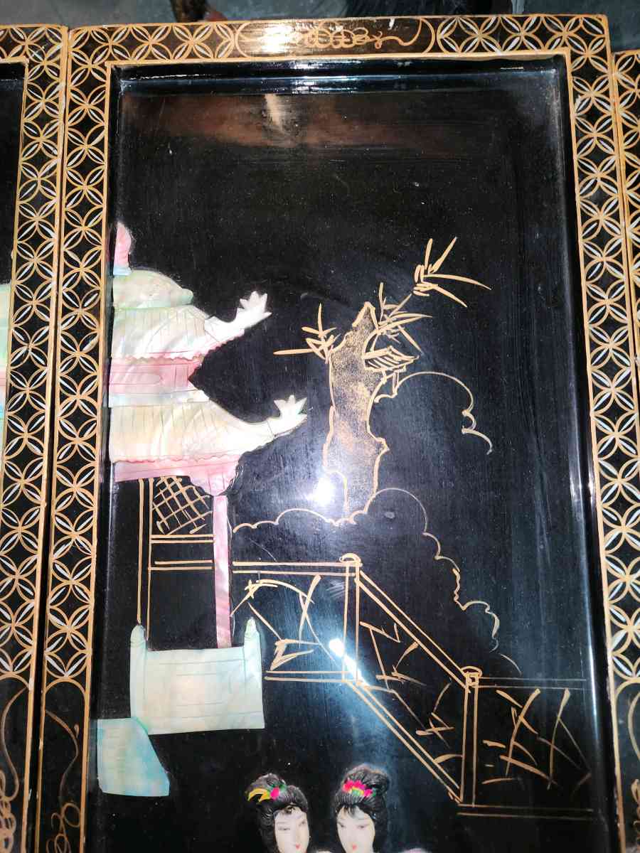 antique mother of pearl japanese art dividers 48 in wide 36H - Catasauqua, Pennsylvania - FleaMarketBay