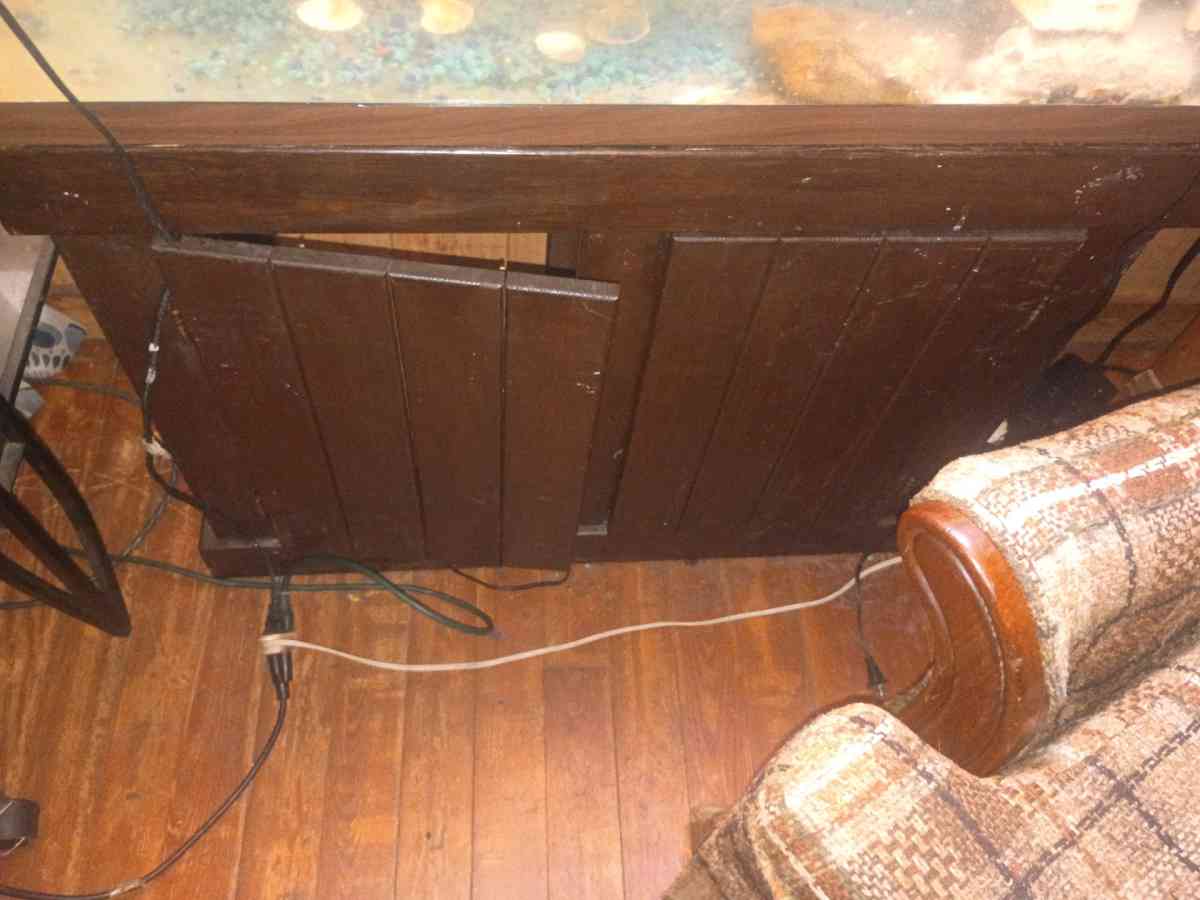 fish tank and stand - Oxford, North Carolina - FleaMarketBay