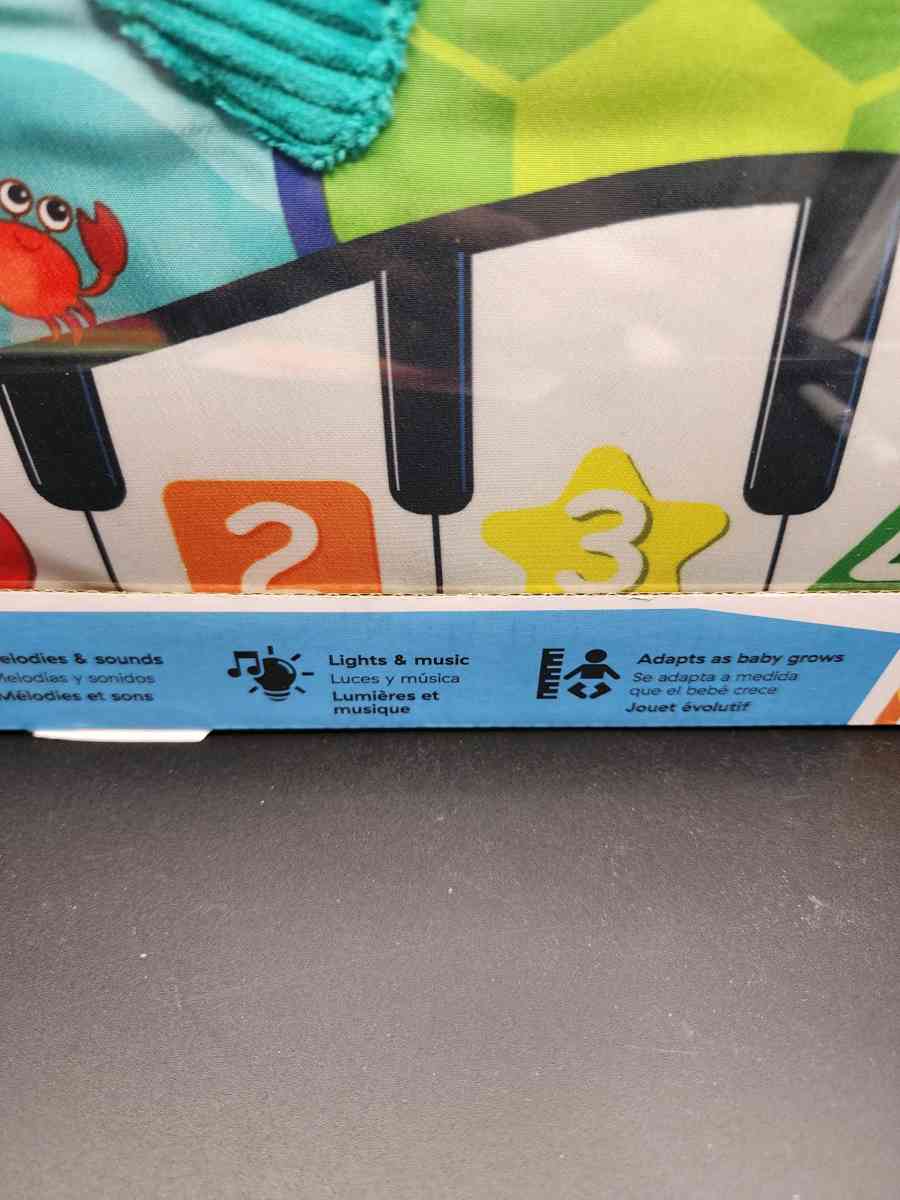 Baby kick and explore toy with sounds - Crowley, Louisiana - FleaMarketBay