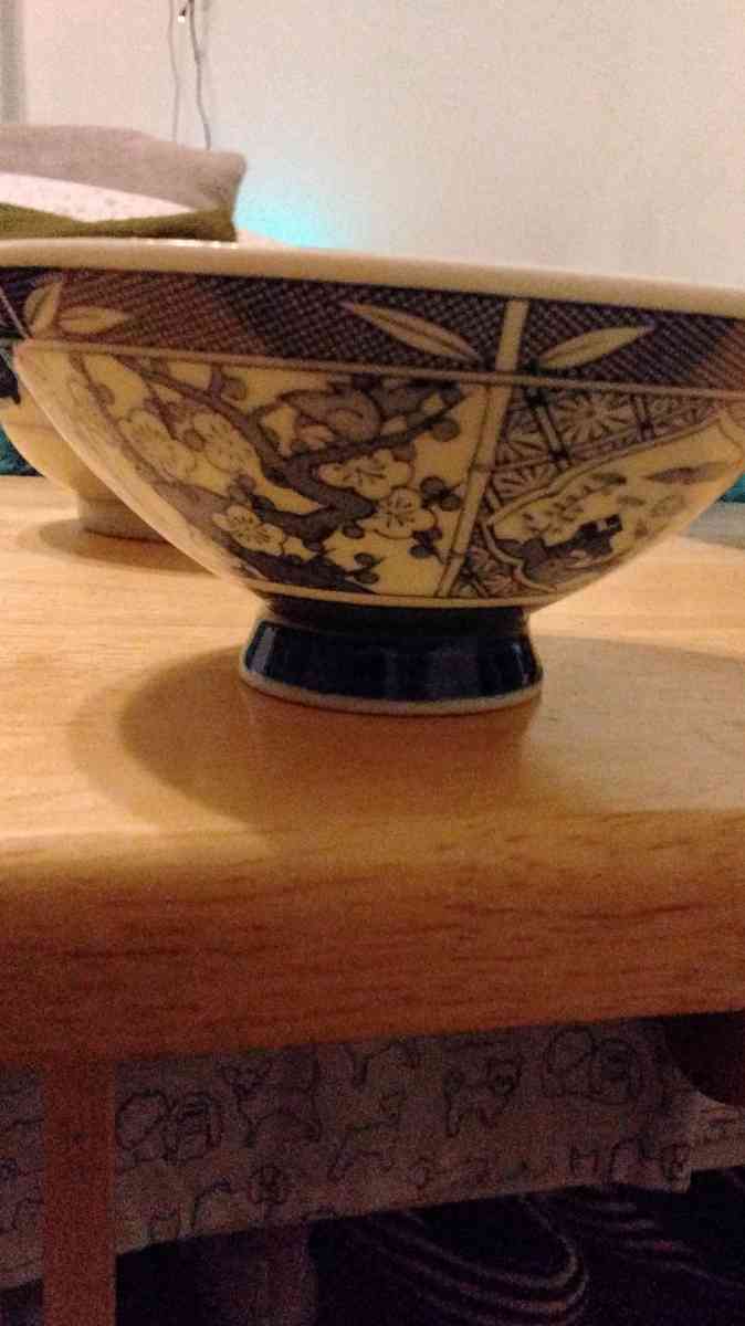 Vintage plates - Metairie, Louisiana - FleaMarketBay