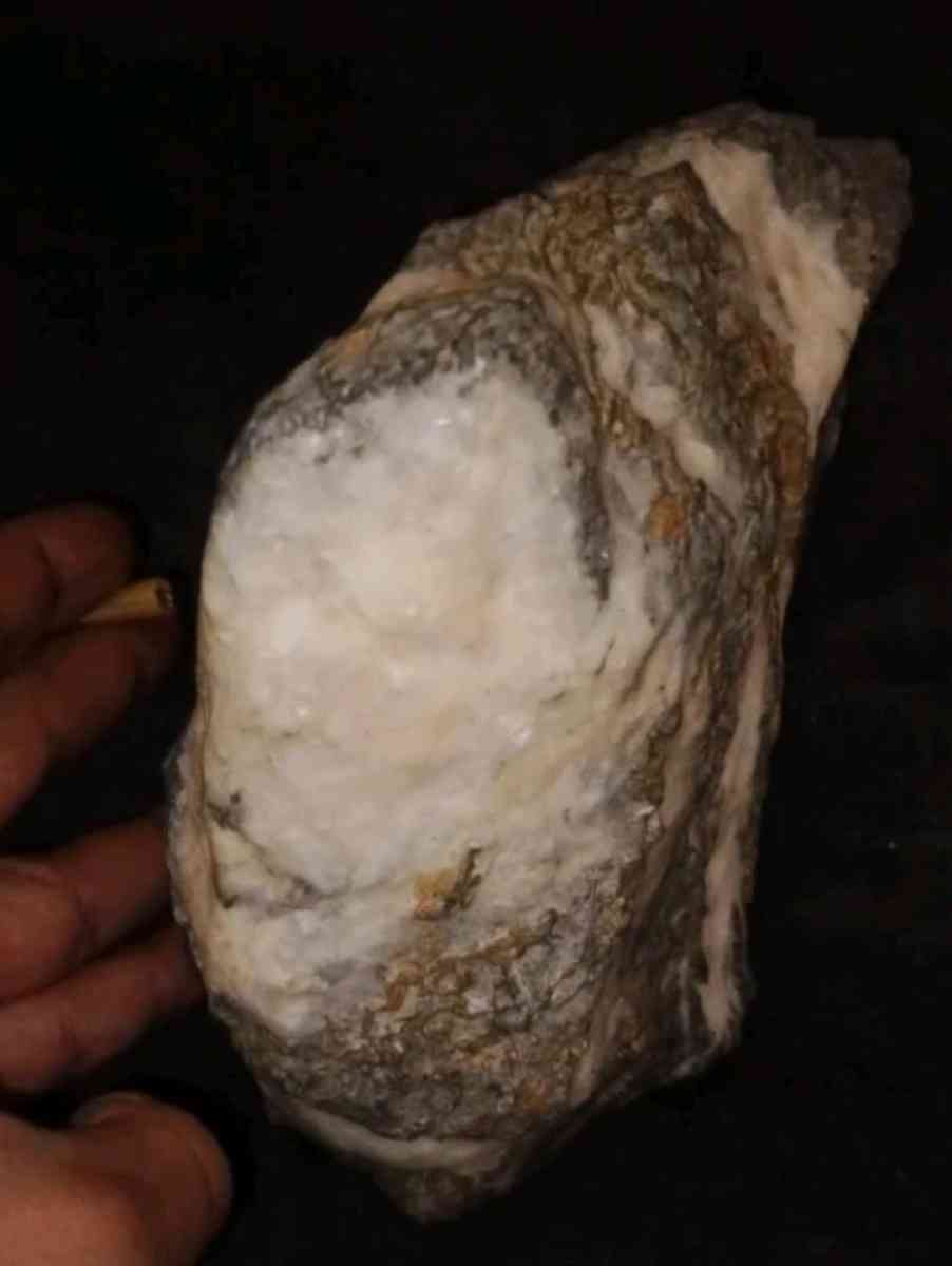 crystal stone - Brooklyn, New York - FleaMarketBay