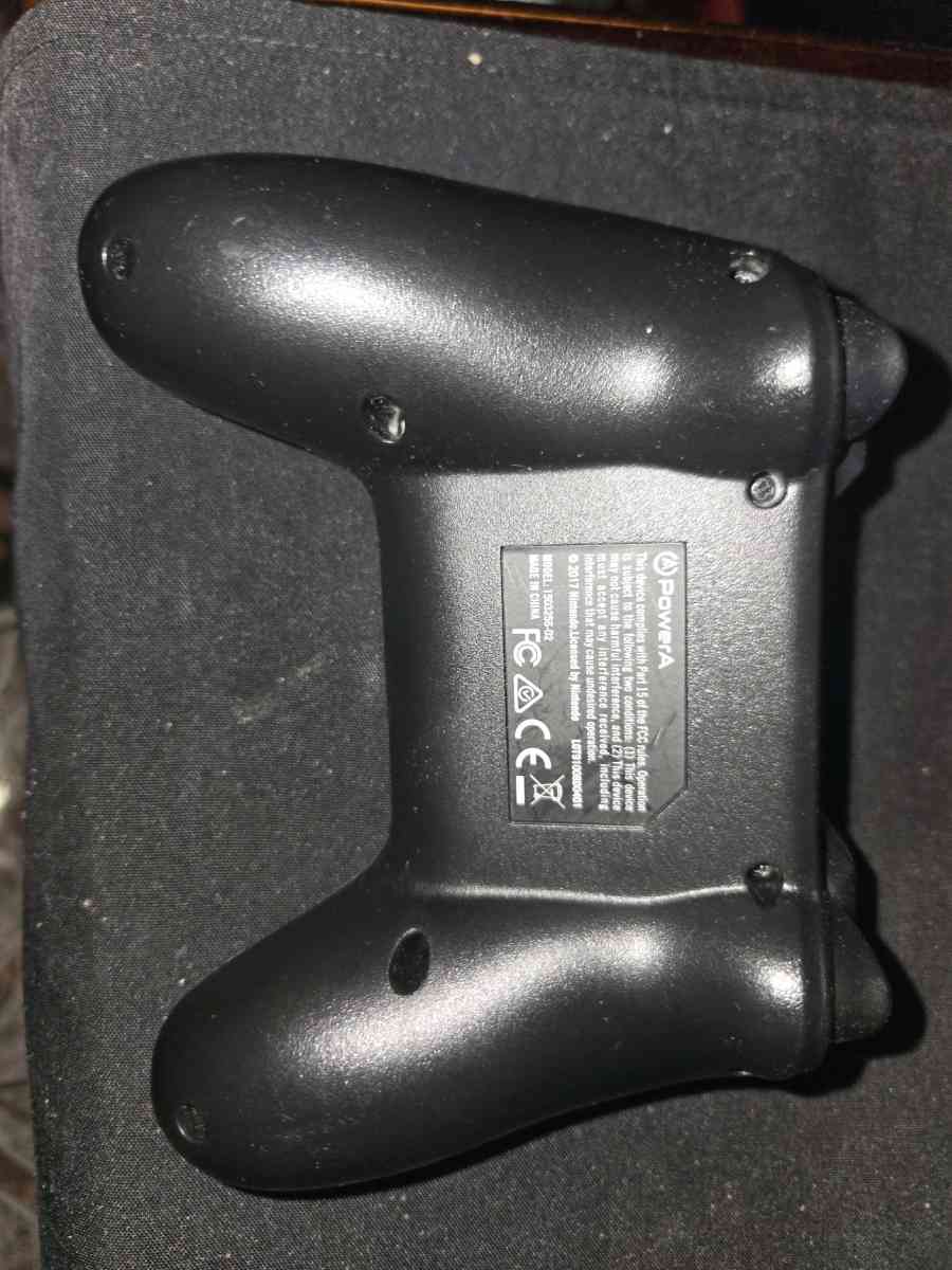 switch zelda controller - Los Angeles, California - FleaMarketBay