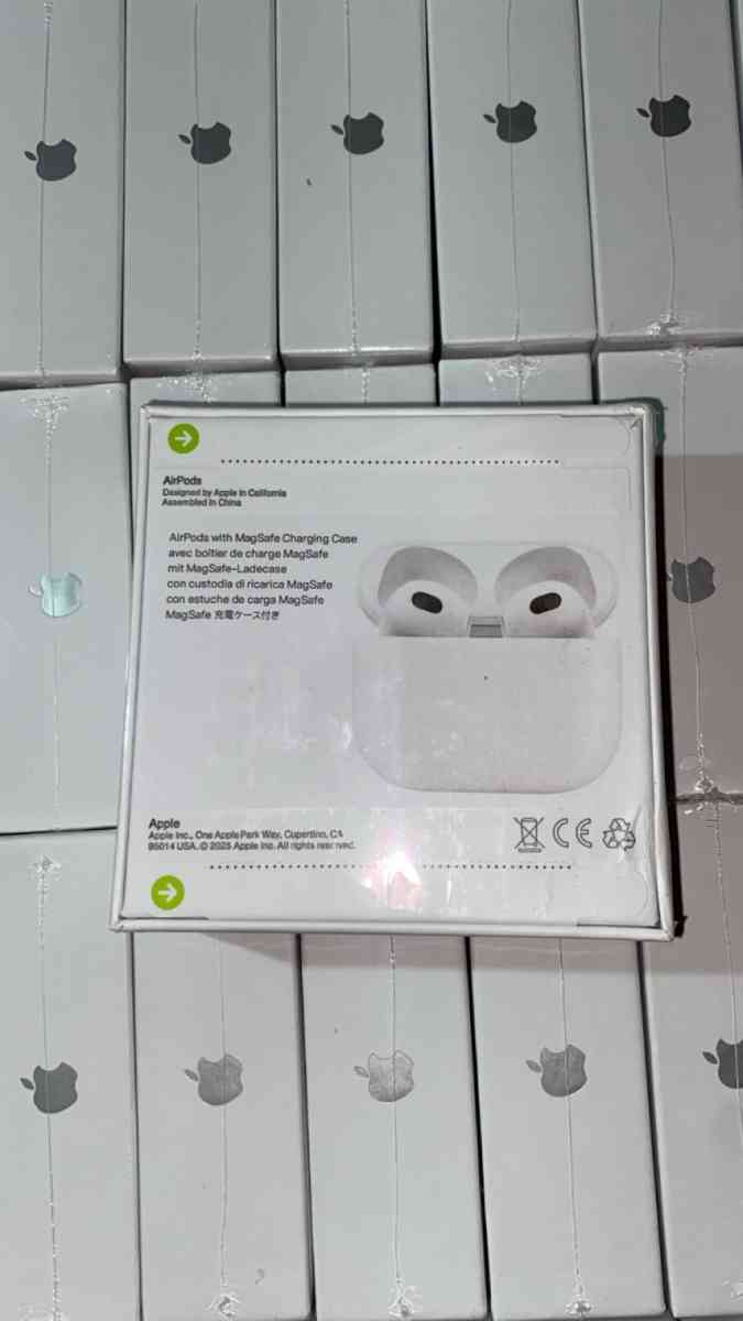 AirPods 3rd gen Sealed - Albuquerque, New Mexico - FleaMarketBay