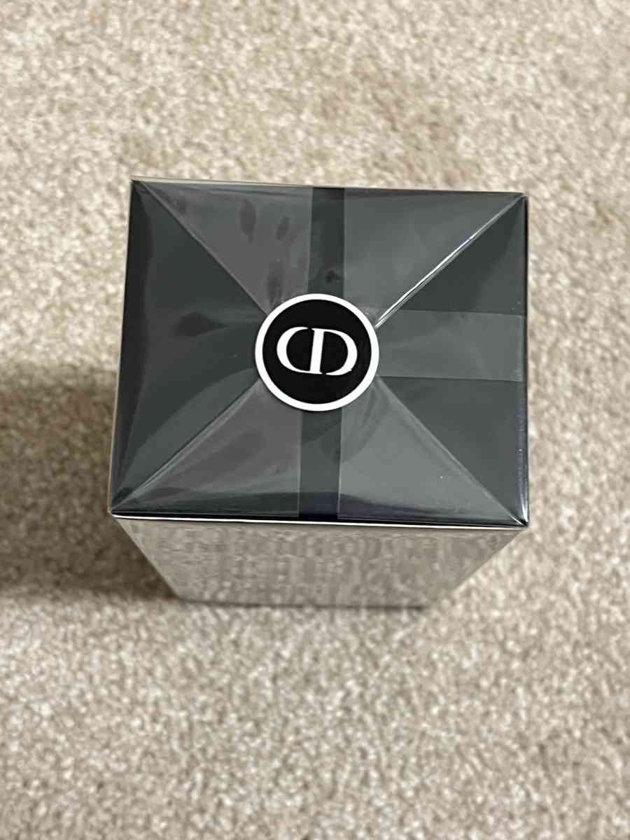 Dior Sauvage Eau de Parfum - Willowbrook, Illinois - FleaMarketBay