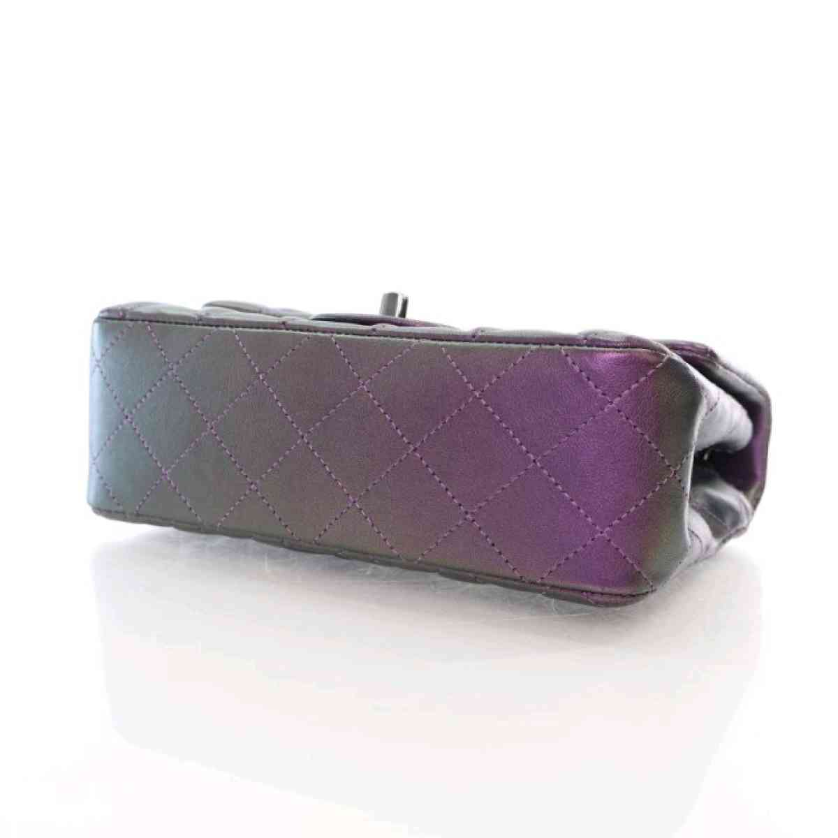 Authentic Chanel handbag - Alden, Illinois - FleaMarketBay