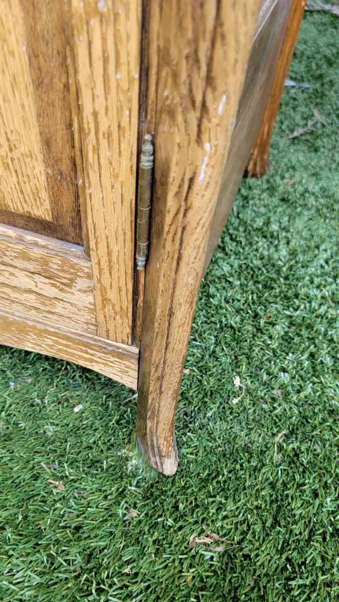 Vintage Stereo Cabinet - Studio City, California - FleaMarketBay