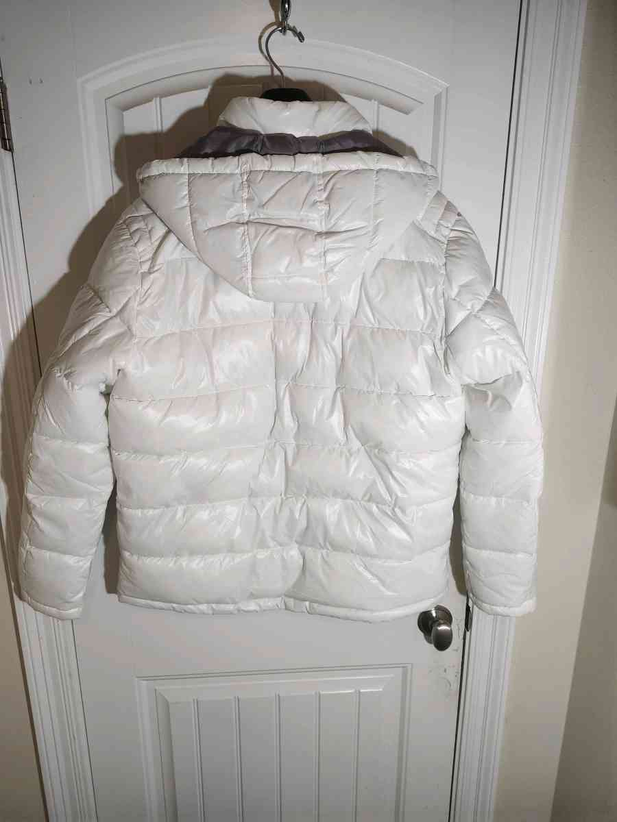 Guess Puffer Jacket XL - Baton Rouge, Louisiana - FleaMarketBay