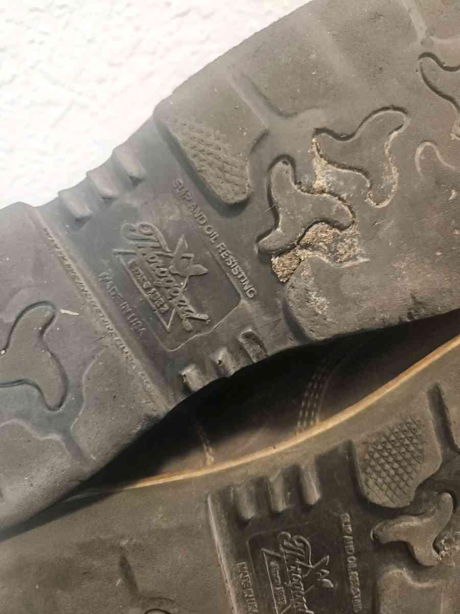 Thorogood Mens 8 Steel Toe Boots - Tulsa, Oklahoma - FleaMarketBay