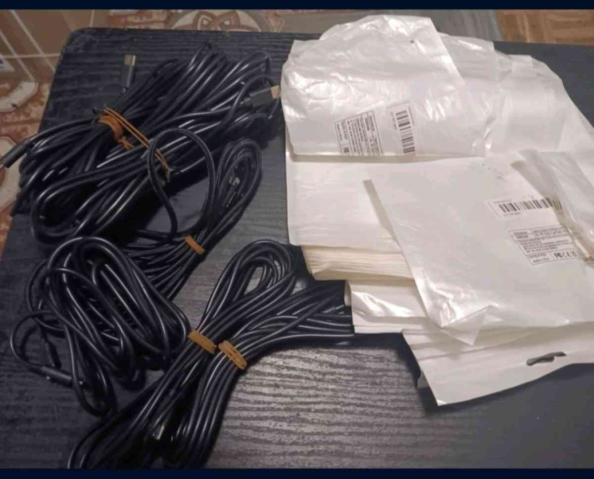 10FT DOUBLE TYPE C CHARGING CABLE - Bronx, New York - FleaMarketBay