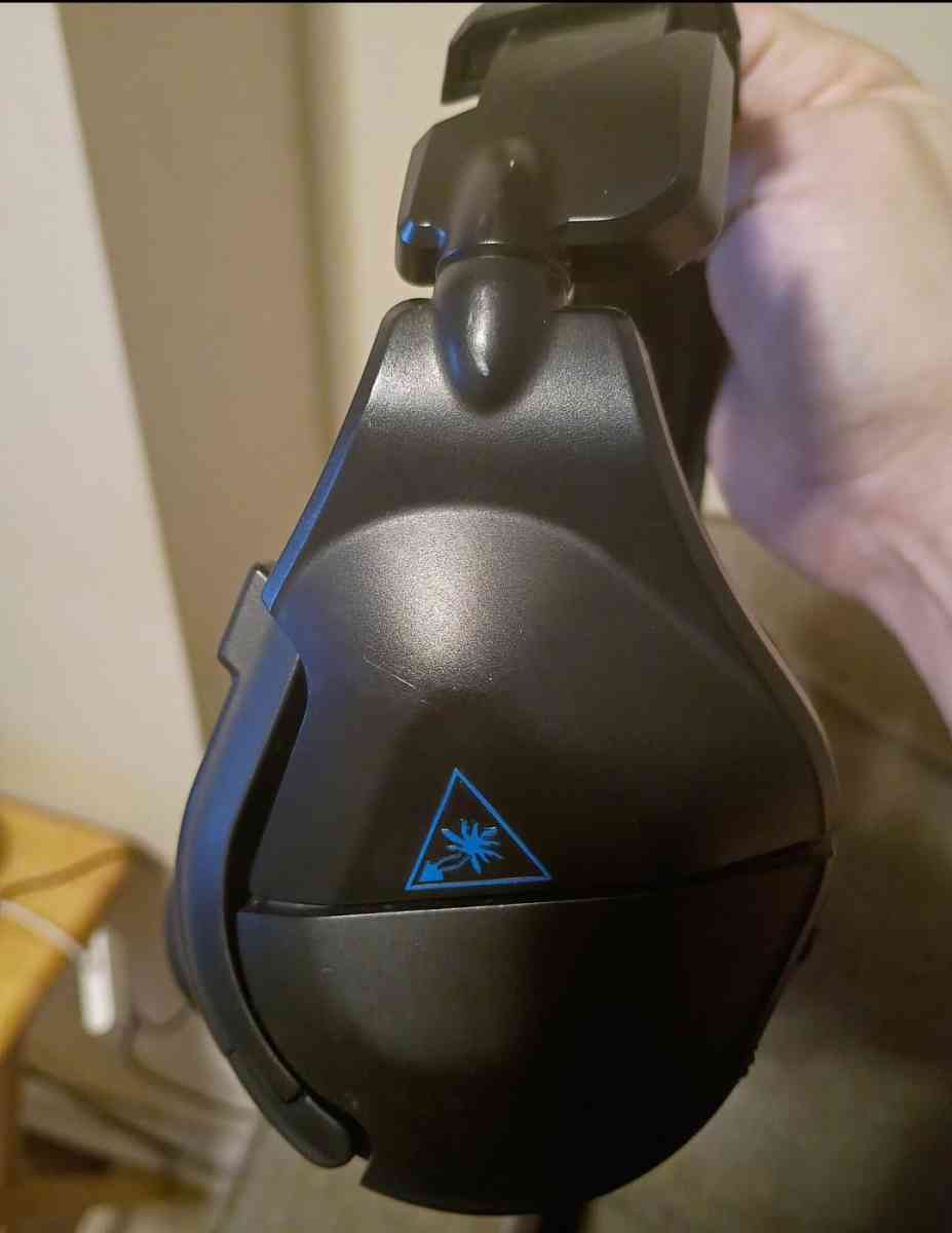 Turtle Beach wireless headset - Camden, New Jersey - FleaMarketBay