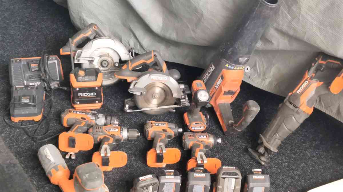 Ridge 20volt assorted power tools all work good condition - Santa Ynez, California - FleaMarketBay