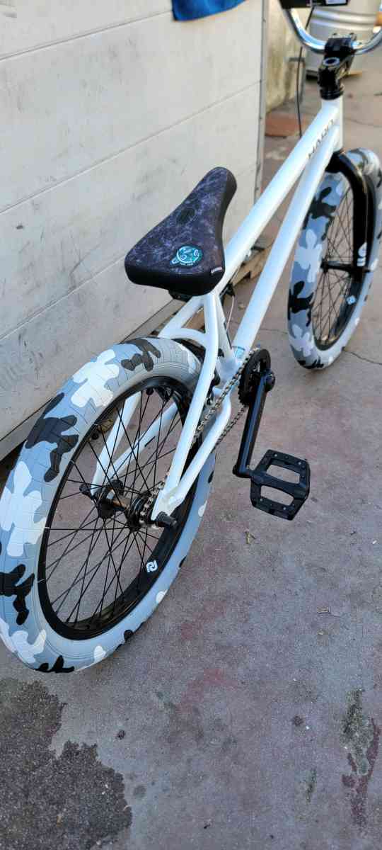 20 Haro bmx - Compton, California - FleaMarketBay