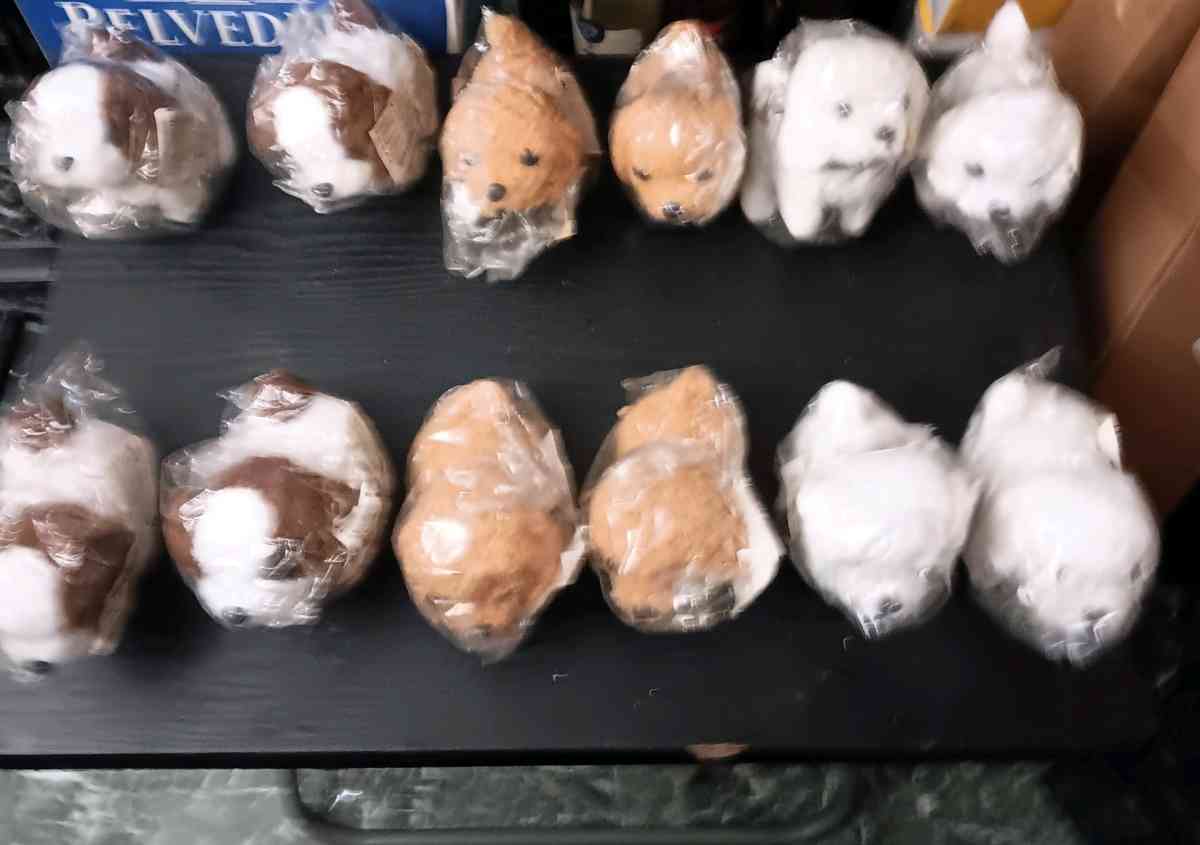 PLUSH PUPPIES WALKING TOY DOGS - Bronx, New York