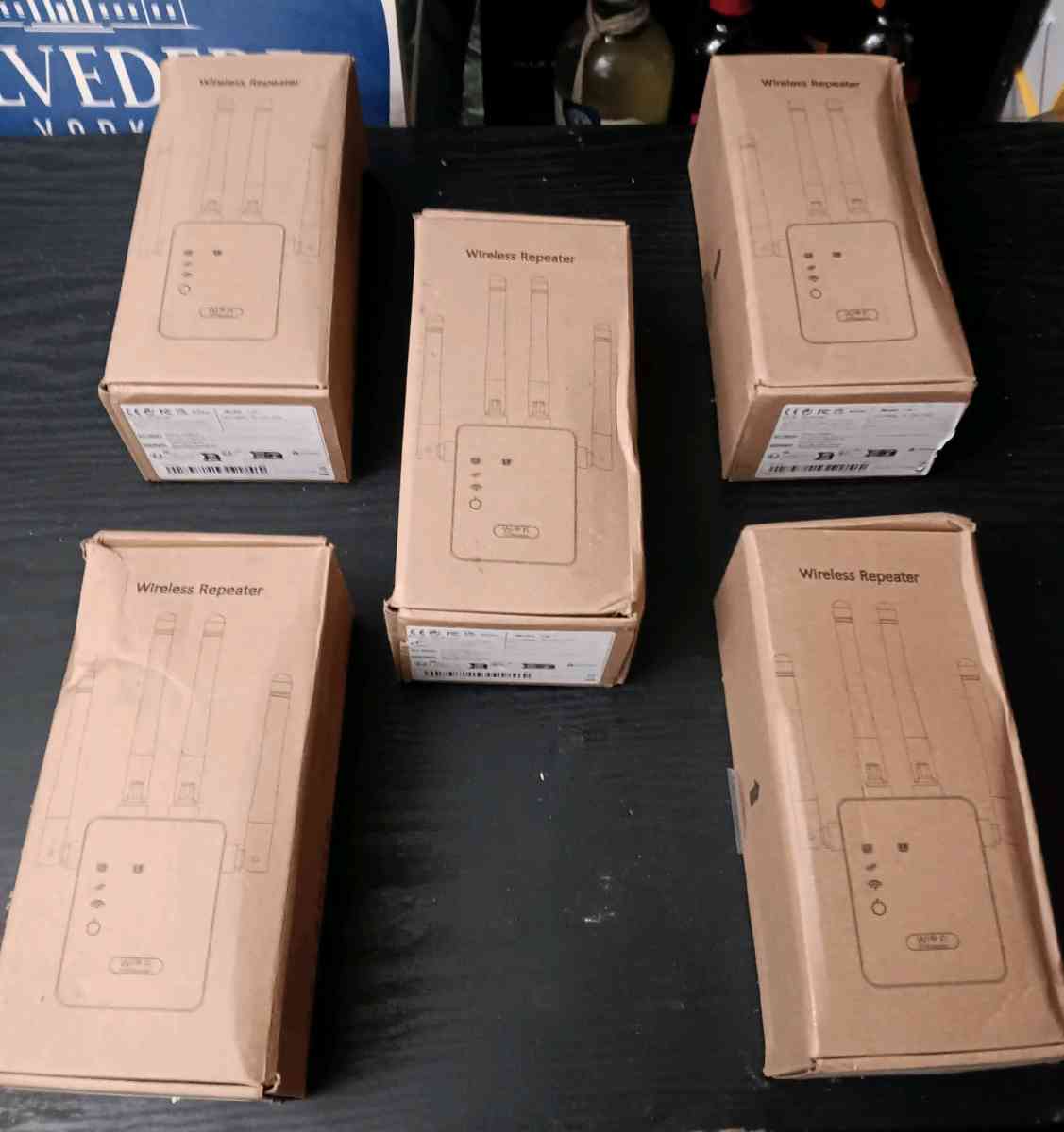 WIRELESS WIFI REPEATER - Bronx, New York - FleaMarketBay