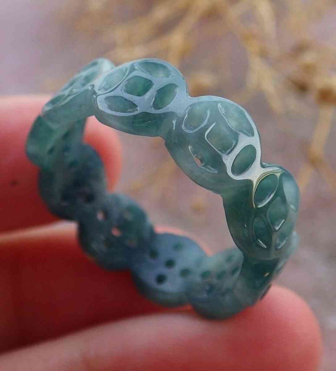 Certificate Jadeite Jade  Burmese Old money ring size 10 - Pasadena, California - FleaMarketBay