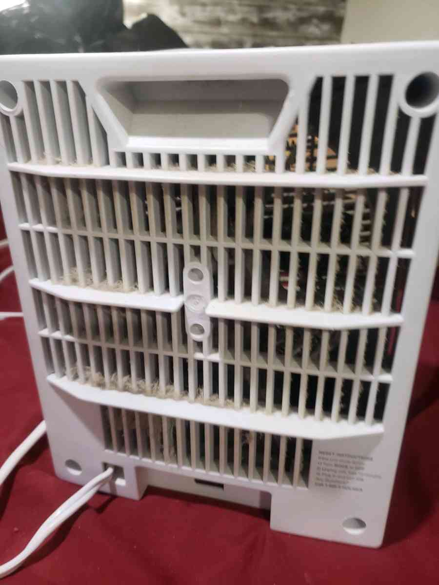 Holmes Portable Space Heater - Shelby, North Carolina - FleaMarketBay