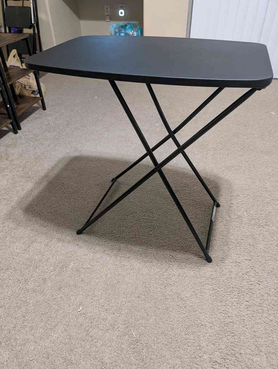 Mainstays 26 Personal Folding Table Set of 2