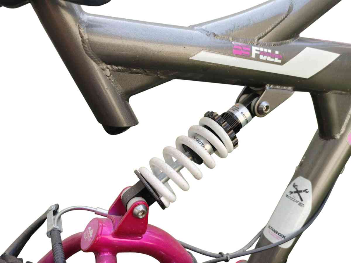 Ozone Ultra Shock Womens Bike Used Condition - Alicia, Arkansas - FleaMarketBay