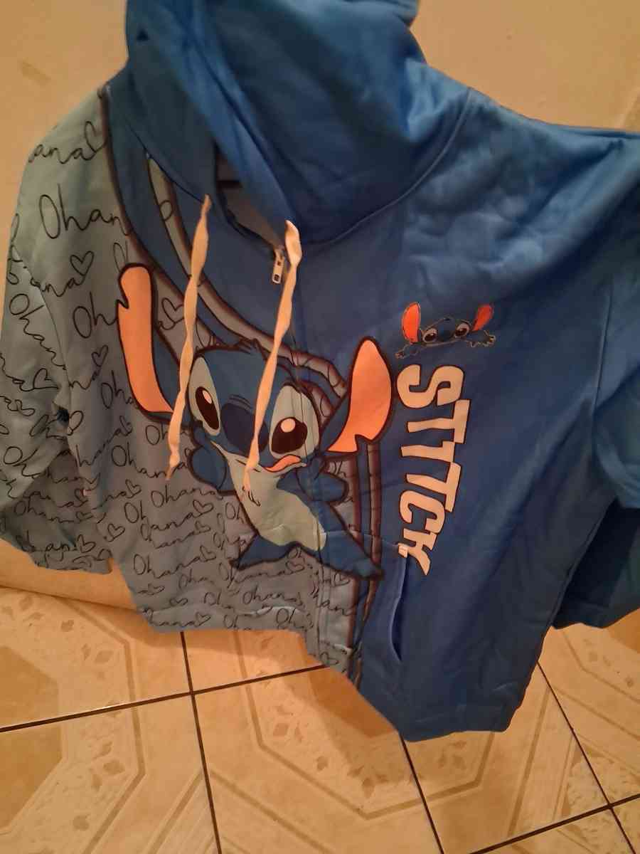 Disney Stitch Zipper Hoodie Sweatshirt Size XXL for Women - North Hollywood, California - FleaMarketBay