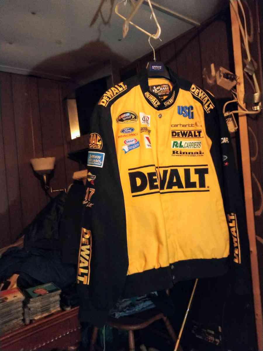 Carhartt DeWalt Racing Team Jacket - Lehighton, Pennsylvania