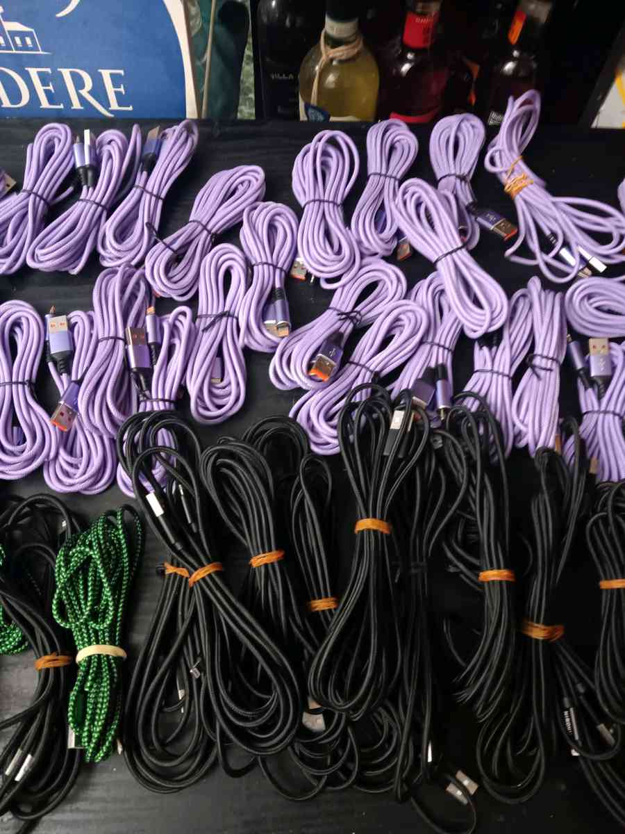 10FT IPHONE CHARGING CABLES - Bronx, New York - FleaMarketBay