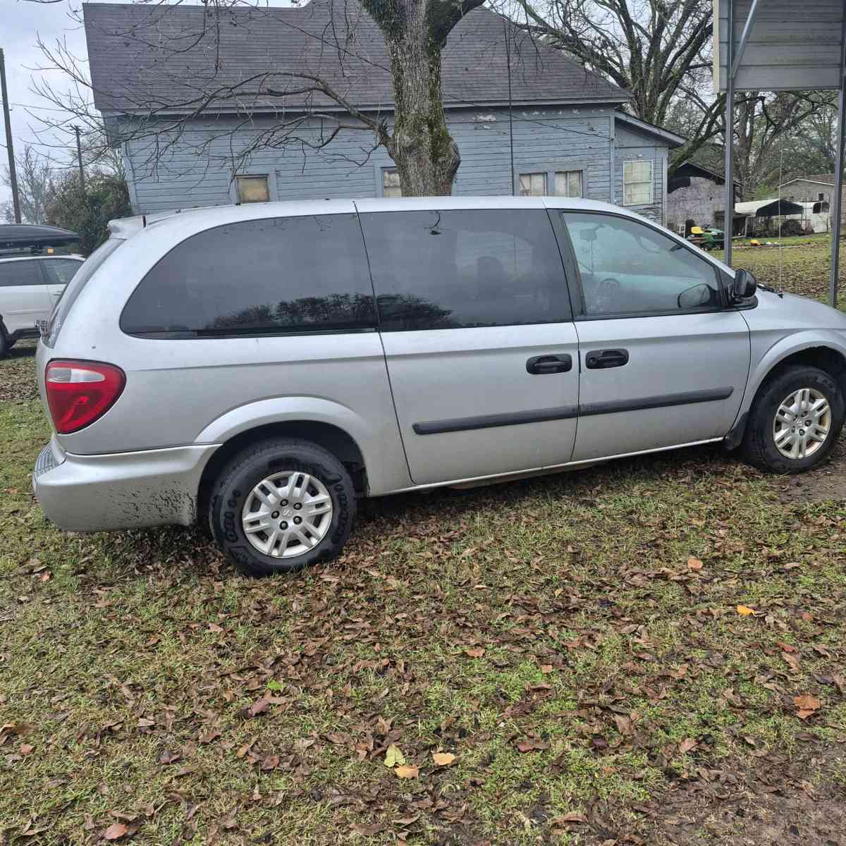 2006 dodge grand caravan - Malvern, Arkansas - FleaMarketBay