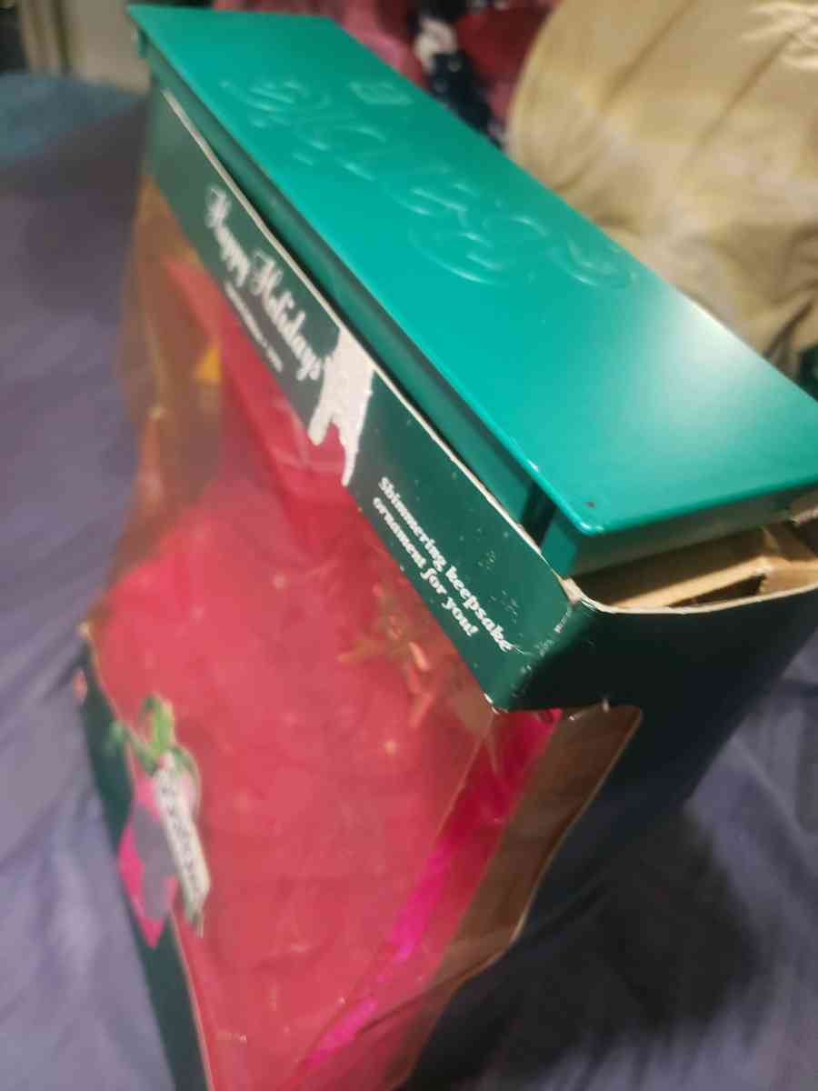 Vintage Happy Holidays Special Edition Barbie 1990 - Shelby, North Carolina - FleaMarketBay