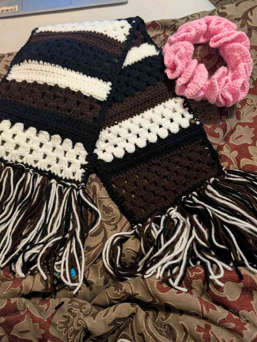 crochet intersex scarf with headband freebie