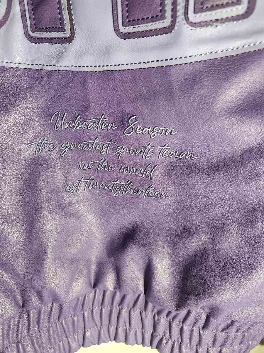 Boohoo Man Varsity XL - Baton Rouge, Louisiana - FleaMarketBay