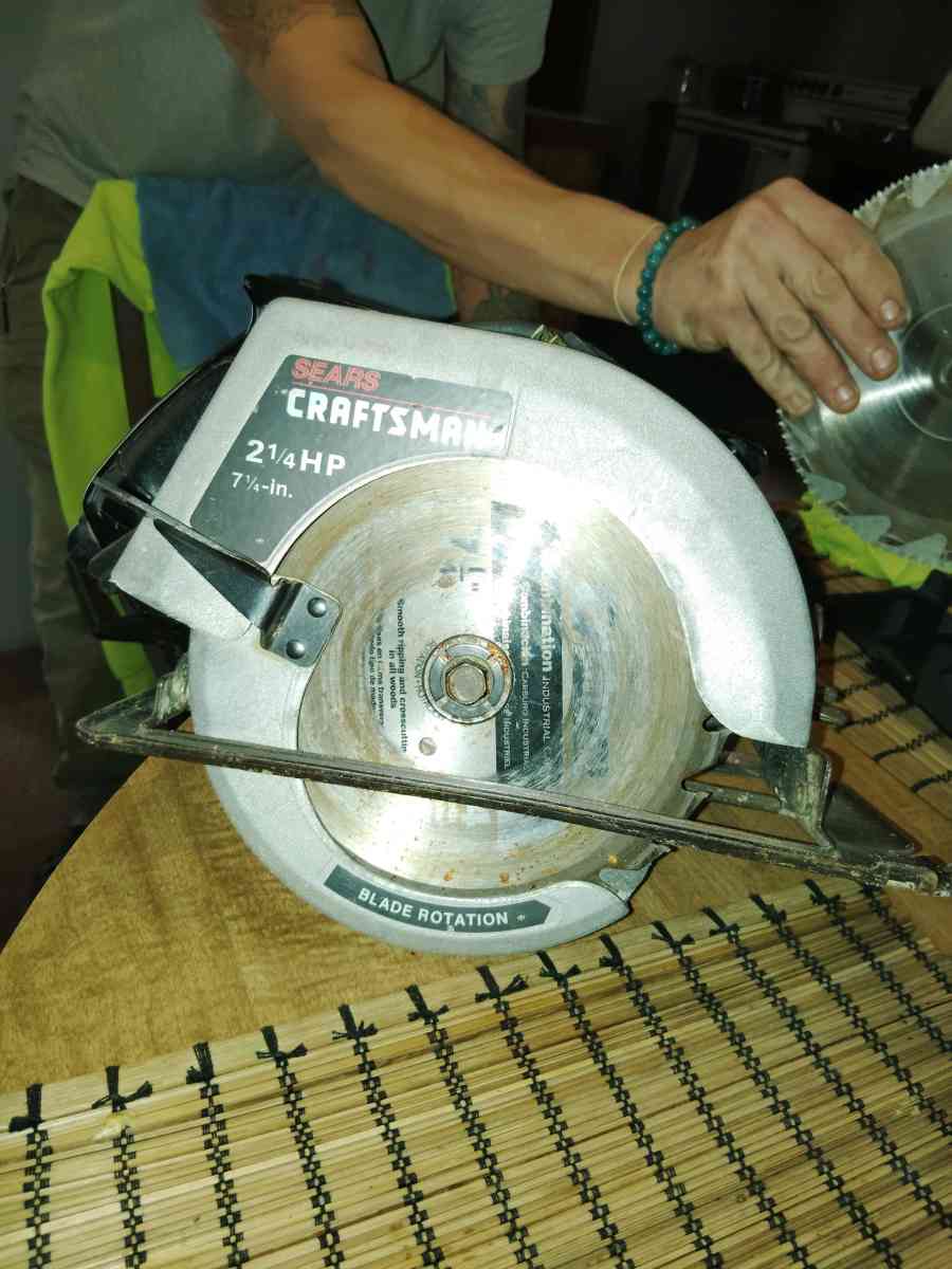 SEARS Craftsman 714inch Corded Electric Circular Saw - Webster, Florida - FleaMarketBay