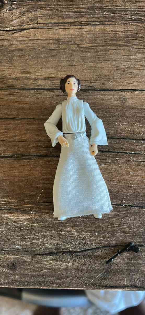 STAR WARS TOYS 5 DOLLARS EACH - Glen Burnie, Maryland - FleaMarketBay