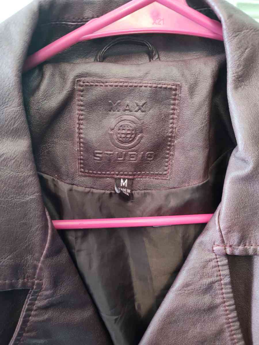 Womens leather jacket - Oceanside, California - FleaMarketBay